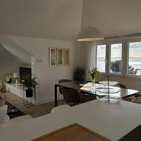 Penthouse Bavis - Brand New Luxurious 3-br - Location In The Center Next To The - Sea View - Buralux Properties Apartmán *