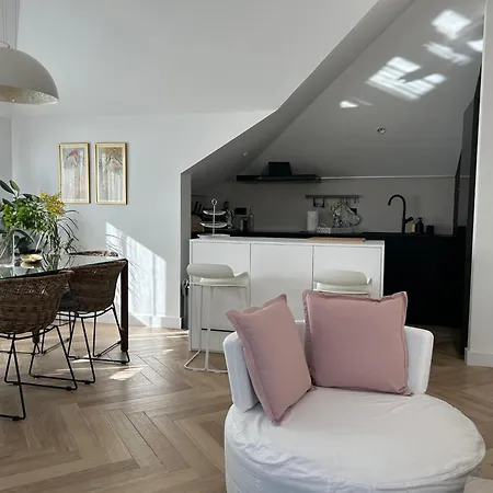 Penthouse Bavis - Brand New Luxurious 3-br - Location In The Center Next To The - Sea View - Buralux Properties * Split